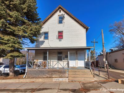 716 NE 10th St, Waukegan, IL, 60085