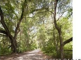 22214 SW 15th Ave, Newberry, FL 32669