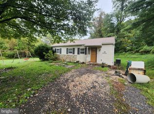 415 Twin Arch Rd, Mount Airy, MD 21771