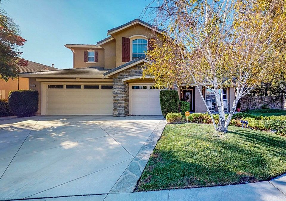1st image of 21732 Canyon Heights Cir