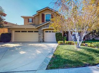 21732 Canyon Heights Cir, Saugus, CA 91390