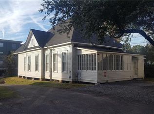 1743 Irving Pl, Shreveport, LA 71101