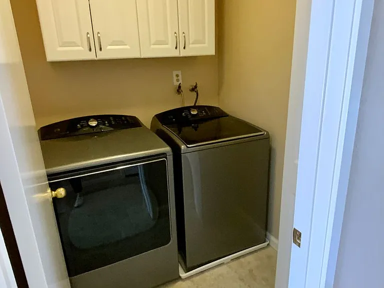 1098 Azalea Ct — Photo 10