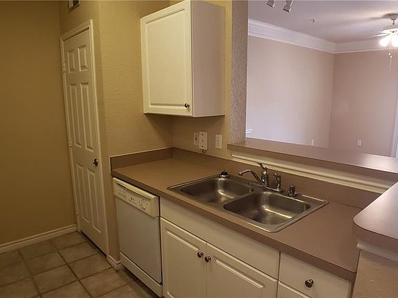 5th image of 4323 Bayside Village Dr APT 205