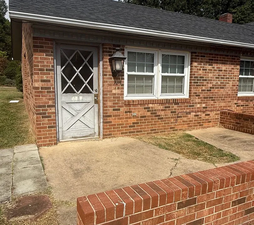 34 Magnolia St