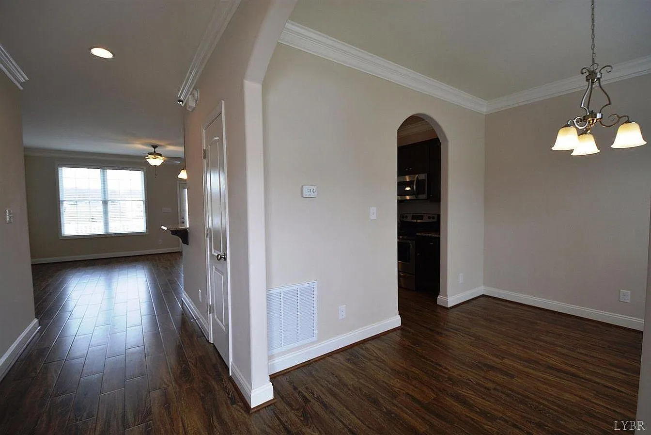 174 Rowse Dr — Photo 2
