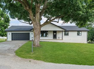308 N Jefferson St, Mahomet, IL