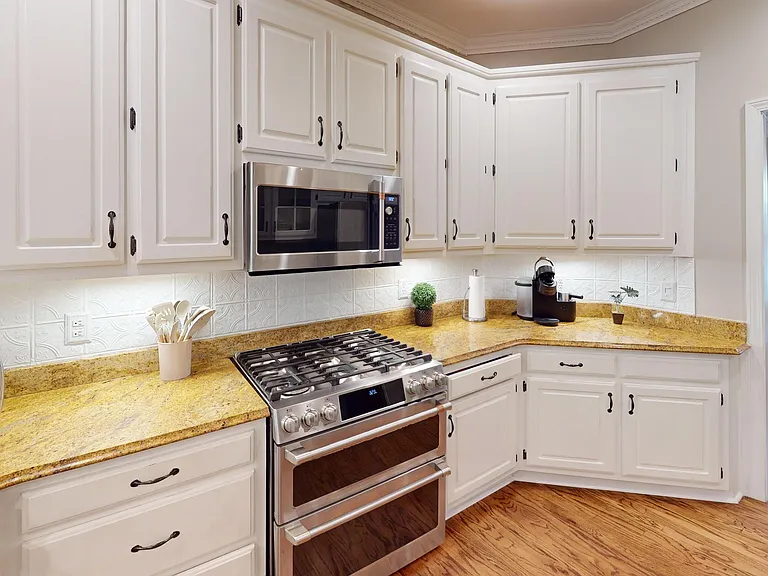 2196 Major Loring Way SW — Photo 22