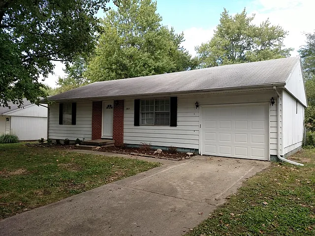 3004 W Daniel St photo 1
