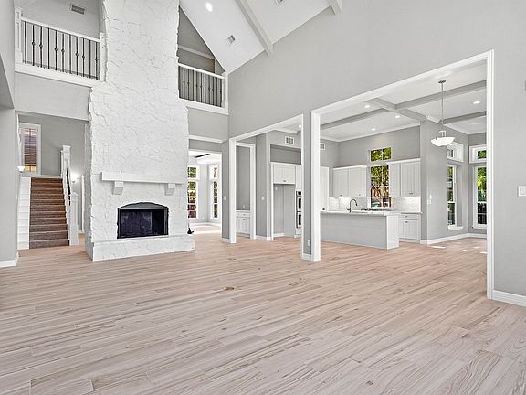 3rd image of 26 New Greens Ct
