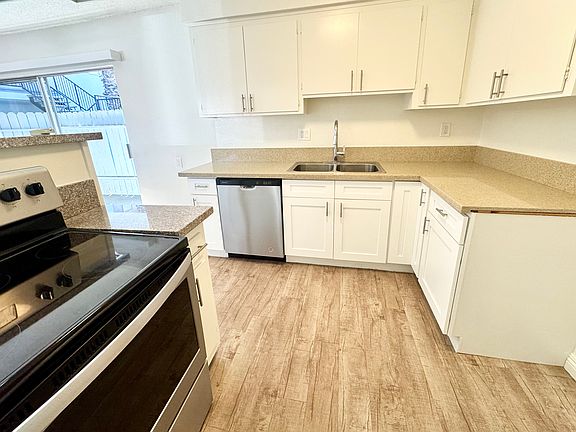 5th image of 9348 Somerset Blvd APT 35
