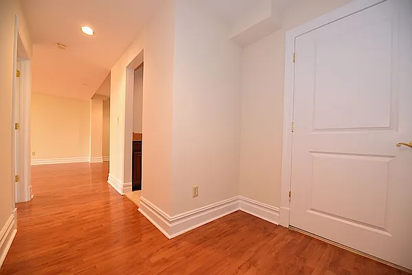 Rented by Keller Williams NYC | media 29