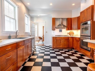 357 Medford St #2, Somerville, MA, 02145
