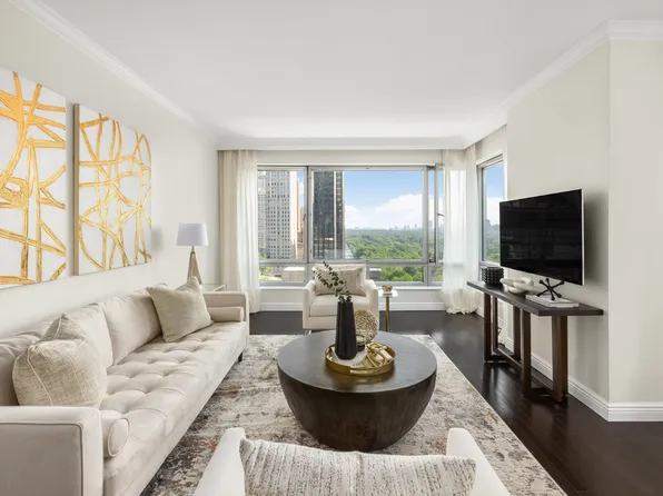 301 West 57th Street 16C image 3 of 15