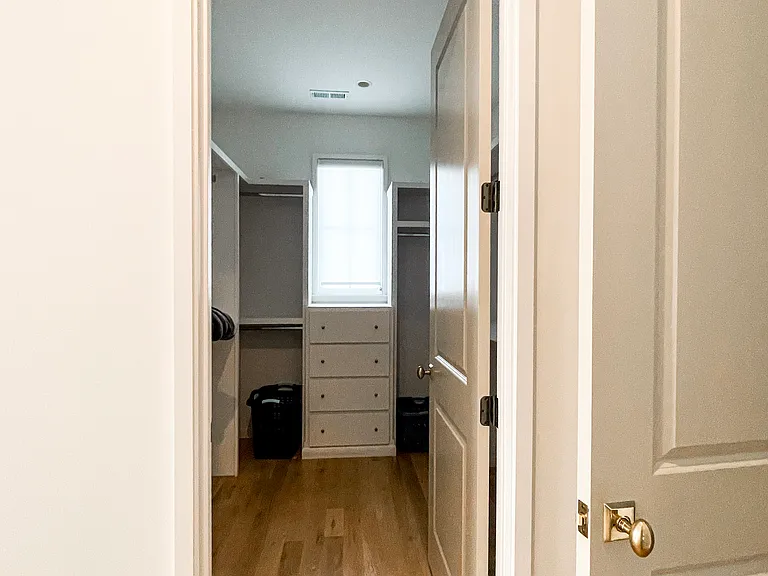 4116A Eden Ave — Photo 11