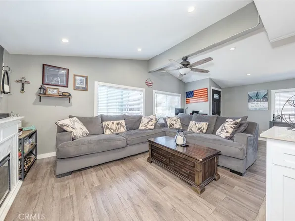 203 Parrot Ln, Fountain Valley, CA 92708