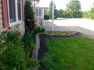 5401 Whitehead Rd SW, Granville, OH 43023