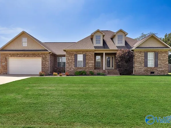 27451 Michael Ln, Toney, AL 35773