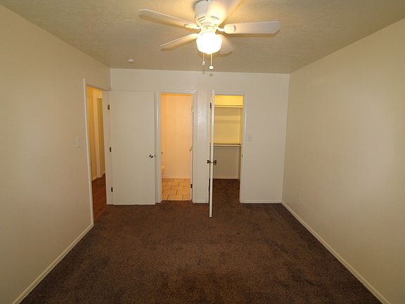 5th image of 211-213 Skylark Ct #211