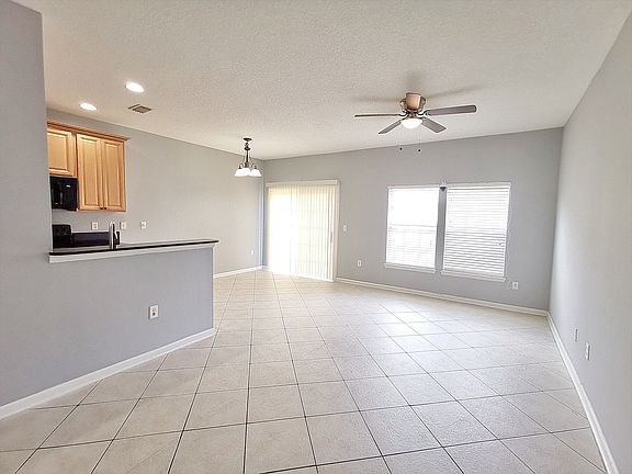 2nd image of 9437 Sentry Dr
