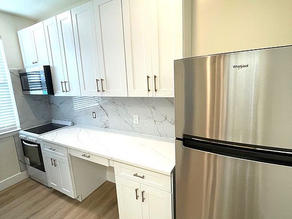 2nd image of 4029 Powelton Ave #3R-R