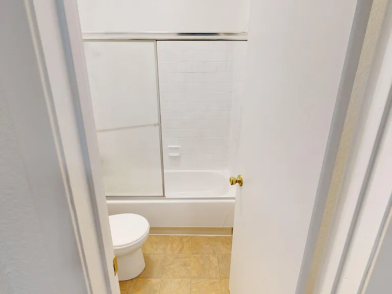 434 Leavenworth Street — Photo 12