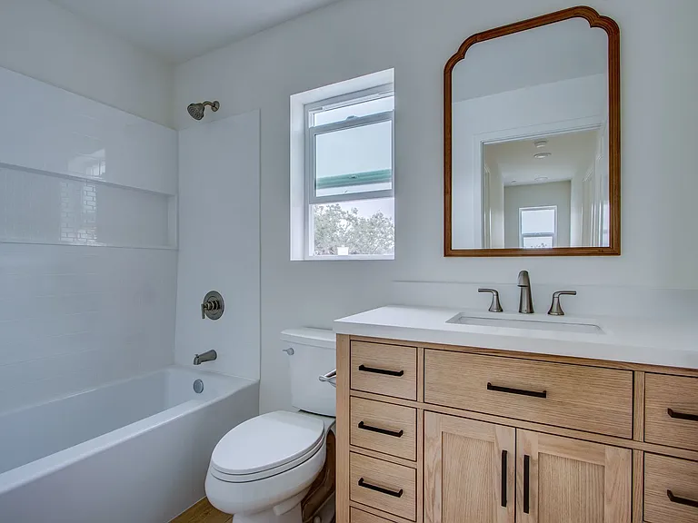 4346 W Country Club Dr #42461 — Photo 8