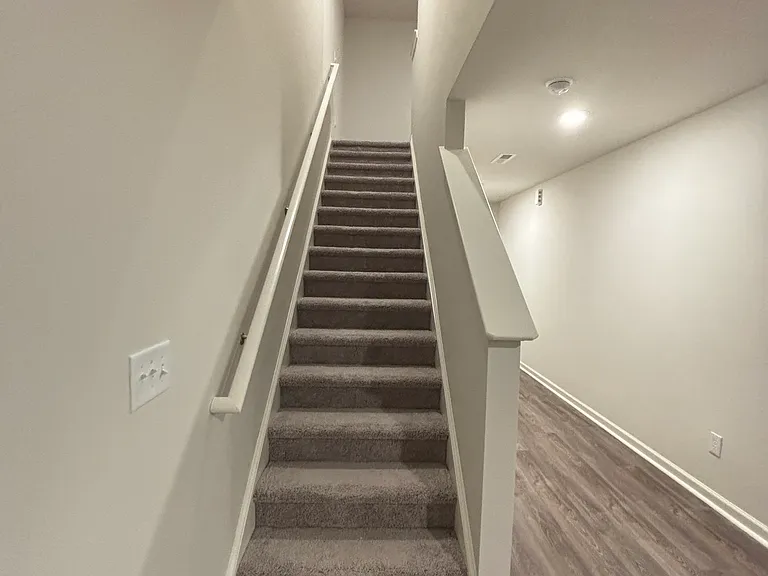 4514 Grain Ct — Photo 5