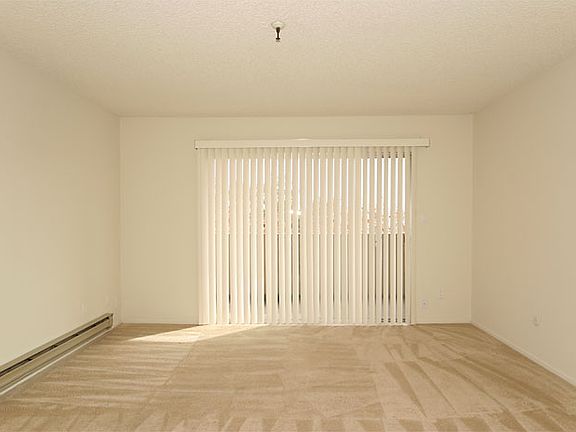 2nd image of 408 Grant Ave APT 208