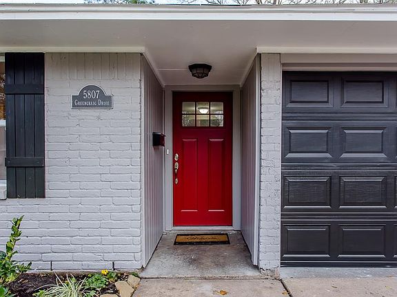 4th image of 5807 Greencraig Dr