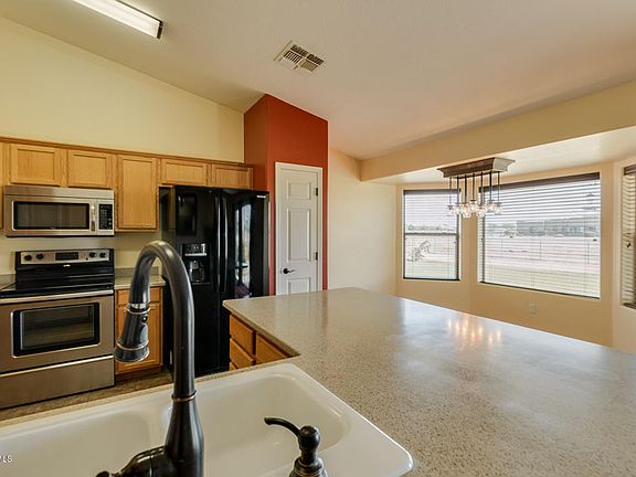 4th image of 9301 E Christie Pl