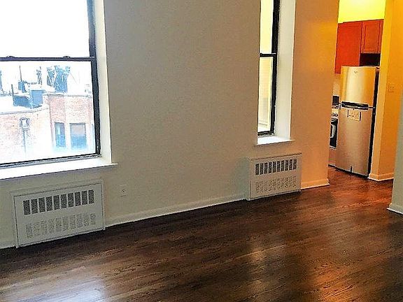 3rd image of 329 W 101st St APT 4E