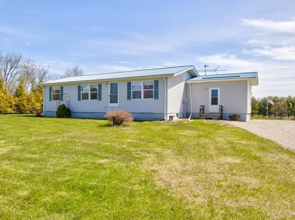 N5910 County Rd E, Porterfield, WI 54159