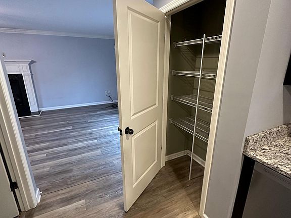 4th image of 9105 Sway Branch Ln