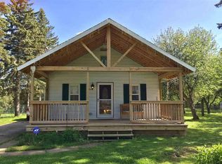 3340 E Carpenter Rd, Flint, MI 48506