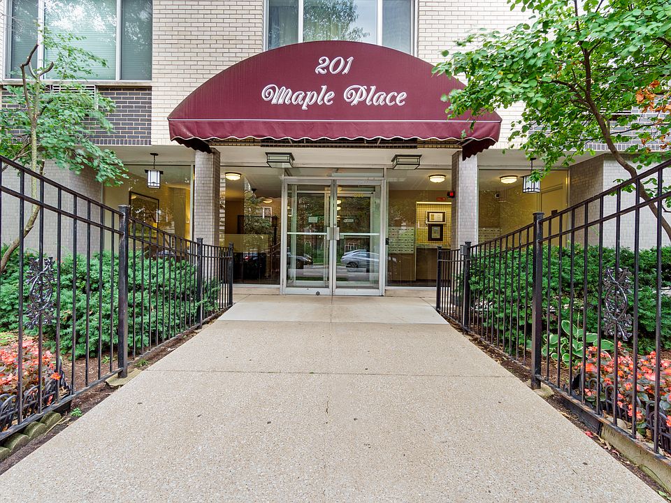 1st image of 201 S Maple Ave APT 206