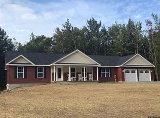 71 Pond View Rd, Petersburgh, NY 12138