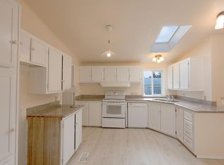 6612 5th Way SE, Lacey, WA 98503