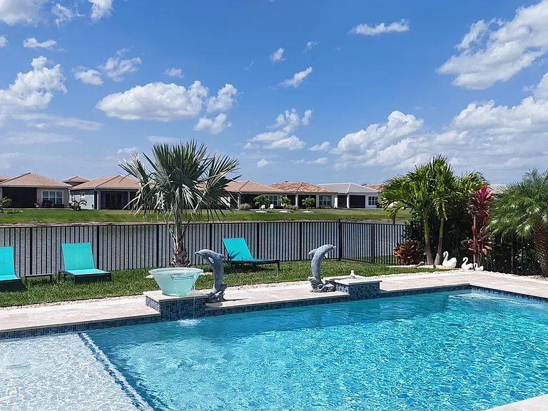 9282 SW Miracoli Way — Photo 38