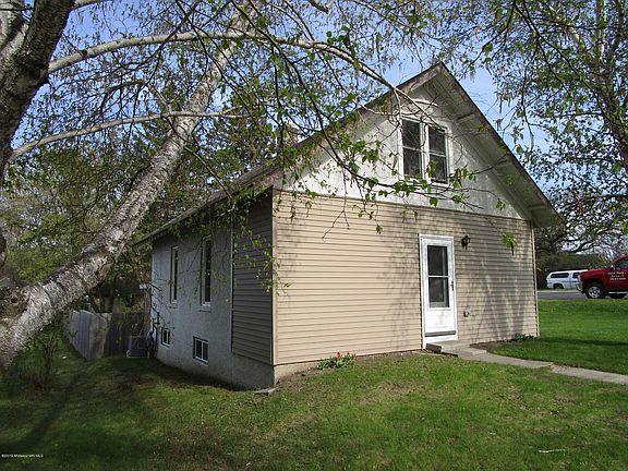 4th image of 317 South Broadway
