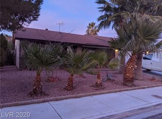 6712 Old Castle Dr, Las Vegas, NV 89108