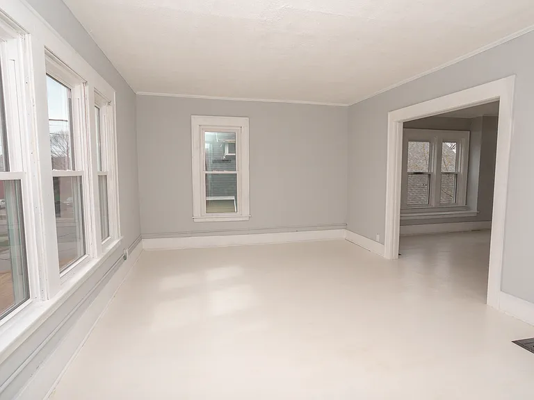 101 Elizabeth St #2 — Photo 4