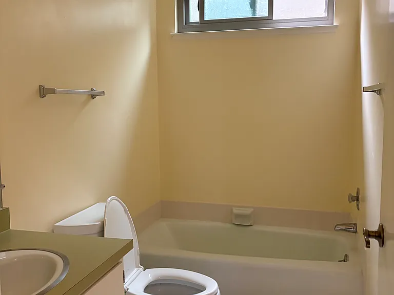 166 Oak Island Dr — Photo 11