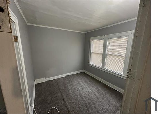 5th image of 19200 Shields St