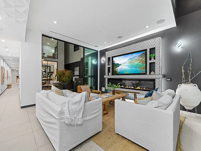 838 California Ave — Photo 30
