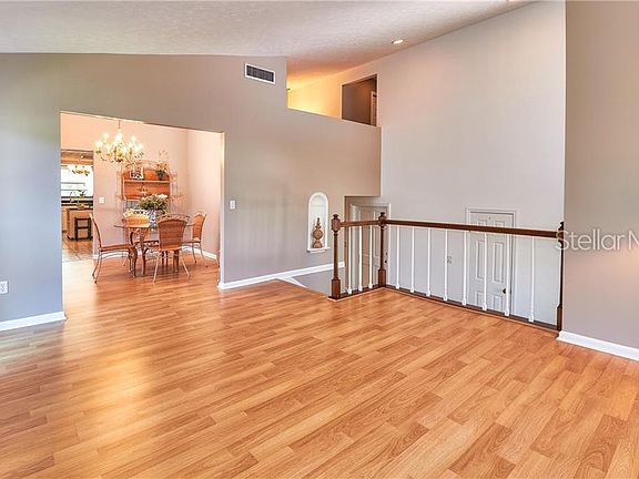 4th image of 18419 Swan Lake Dr