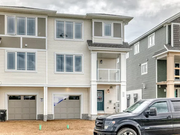 1210 Stoneside Rd, Sherwood Park, AB T8H 3A4