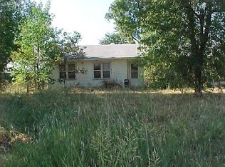 15334 Vinita Rd, Nowata, OK 74048