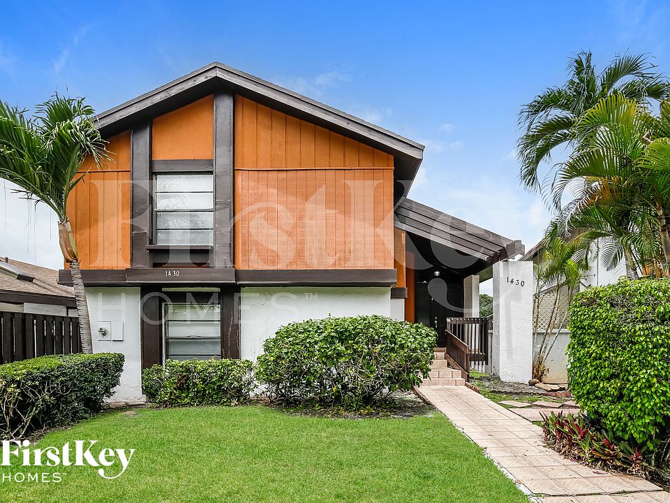 1st image of 1430 W Sandpiper Cir