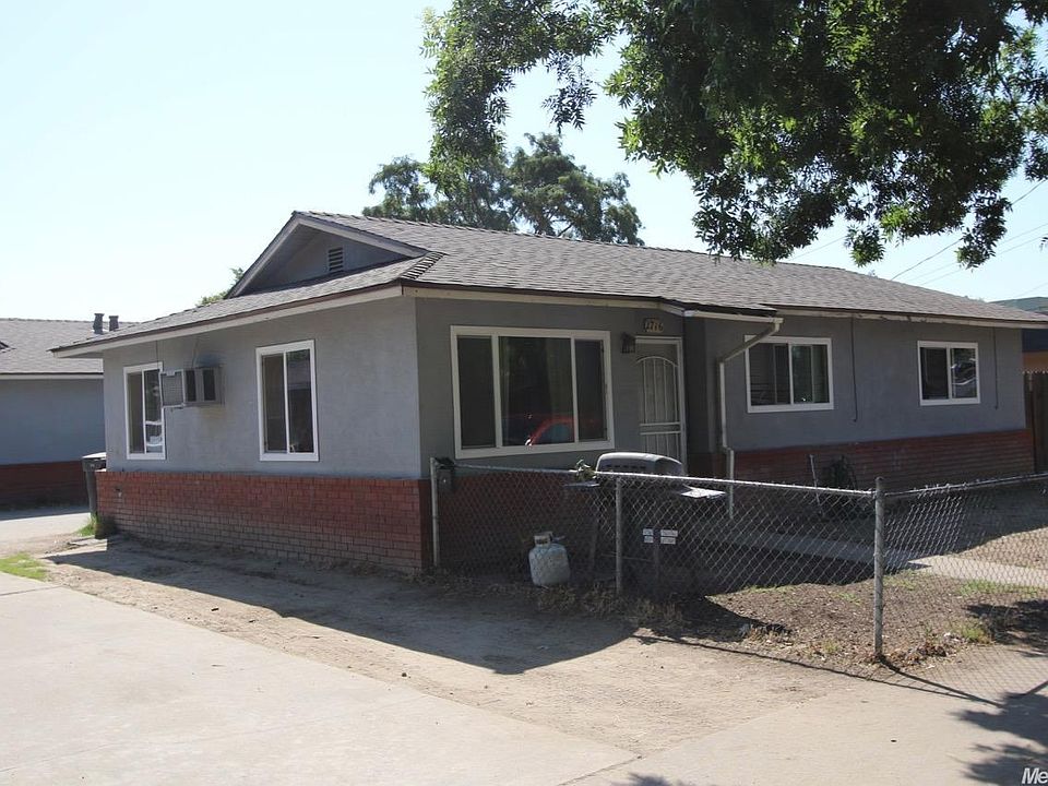 1st image of 2716-2718 Carver Rd
